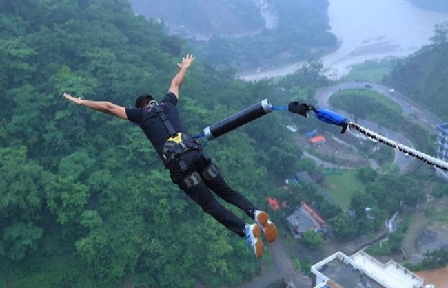 Himalayan Bungy launch platform over Rishikesh valley